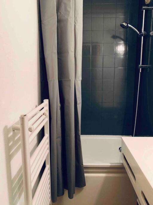 Appartement Au Pied Des Pistes Chatel Bagian luar foto